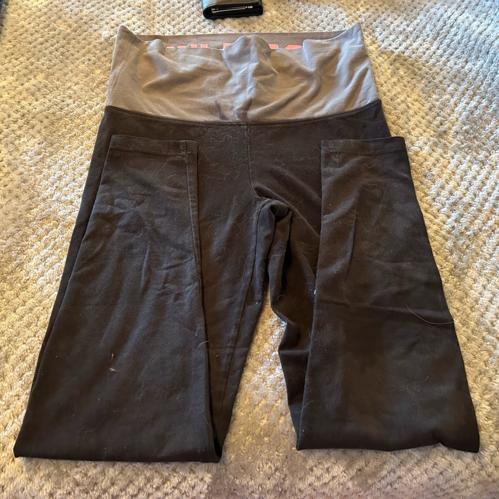 Victoria’s Secret leggings